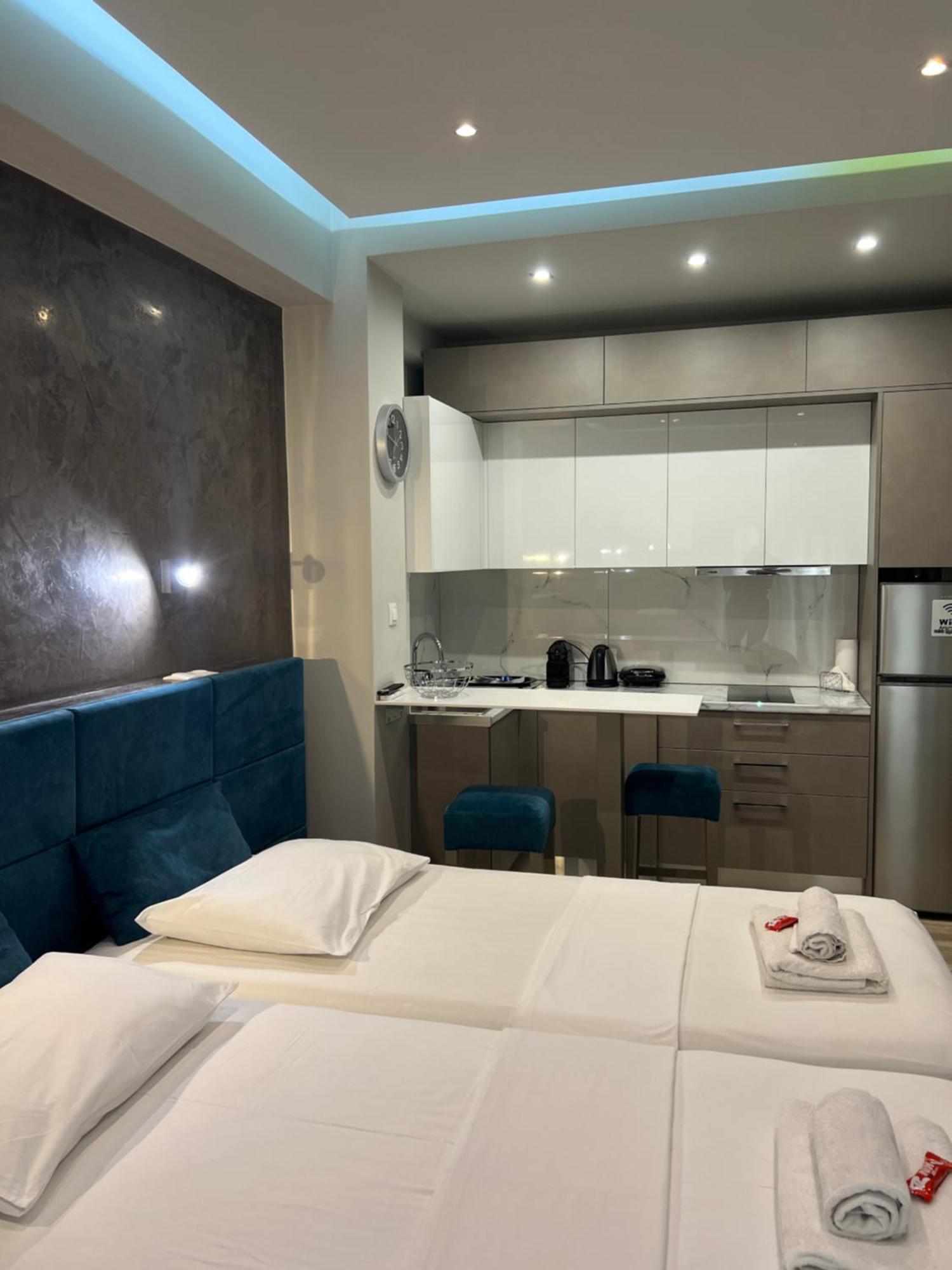 Emerald Lux Apartment 아테네 외부 사진